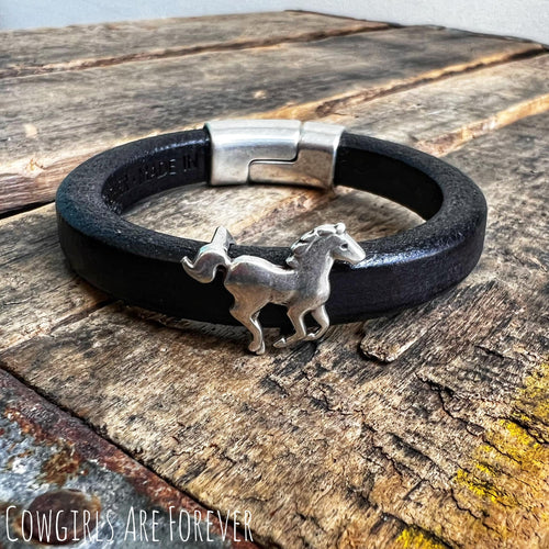 Giddy Up | Leather Horse Bracelet