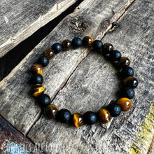 Load image into Gallery viewer, Tiger Eye and Black Onyx Bracelet