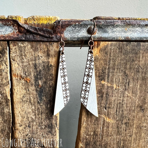 Harper | White Wood Etched Earrings